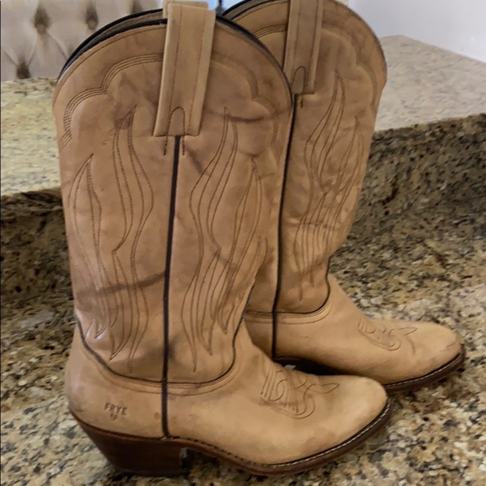 Frye cowboy boots size 8
